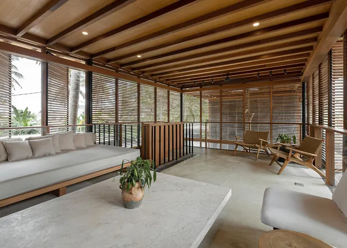 فيلة Rumah Amadangi *