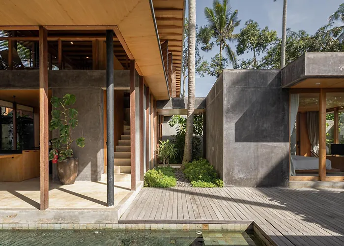 Rumah Amadangi فيلة تاناه لوت